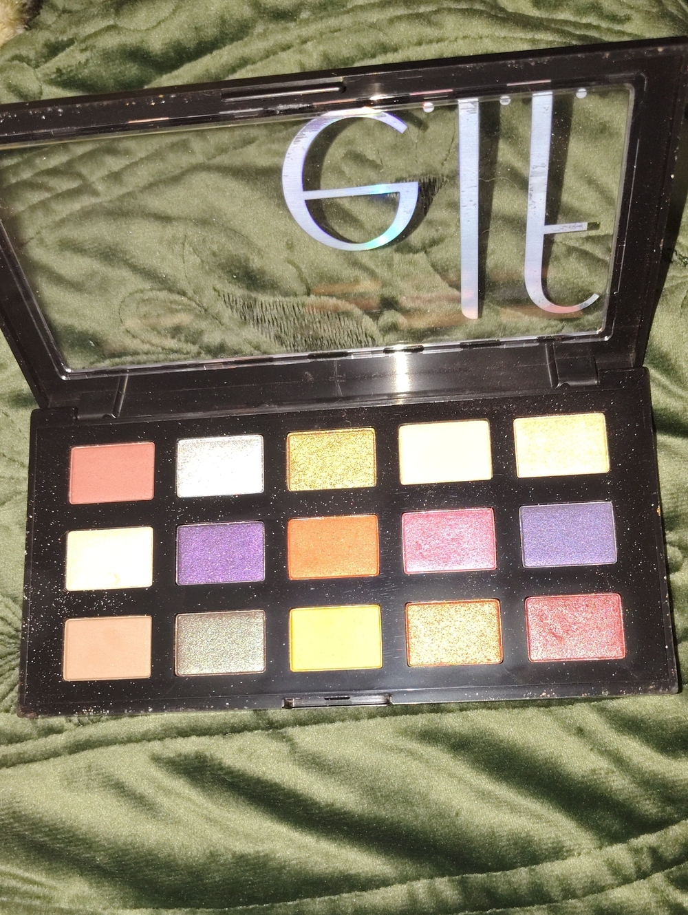 Elf 15-Color Eyeshadow Palette - Multi-Color